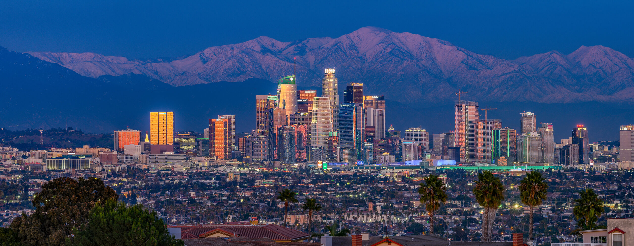 Pressure washing services in Los Angeles county
