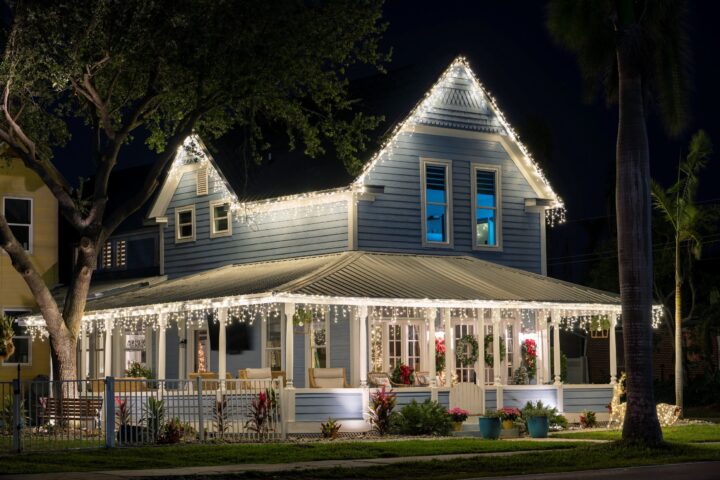 Holiday Light Installation Los Angeles